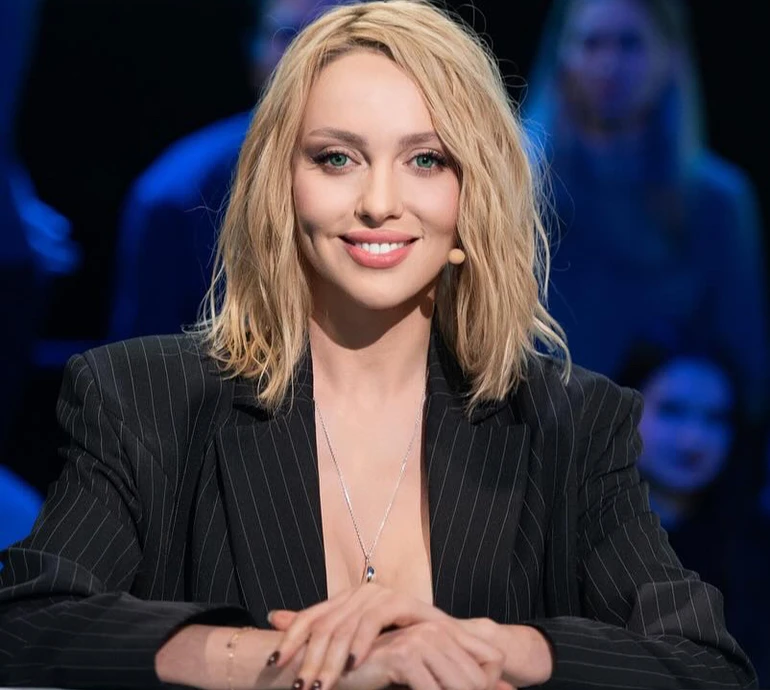 Що мені тепер робити?: Полякова за кордоном пожалілася на пограбування