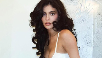 Кайлі Дженнер на ніжних фото показала розваги зі своїми дітьми