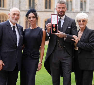 Нарешті дочекався: Бекхем пройшов посвяту короля Чарльза ІІІ і отримав лицарське звання. Фото