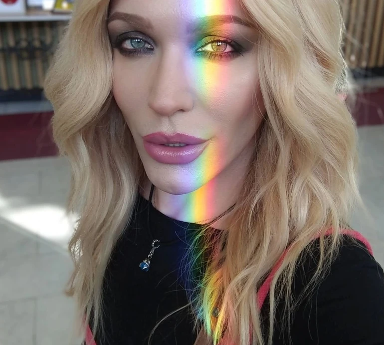 Мєня бєсят еті п*дари: Монро розклала по поличках основні аргументи хейтерів ЛГБТ+ та противників Маршу рівності