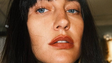 Бушміна в купальнику влаштувала спокусливі танці і похвалилася підкачаним тілом