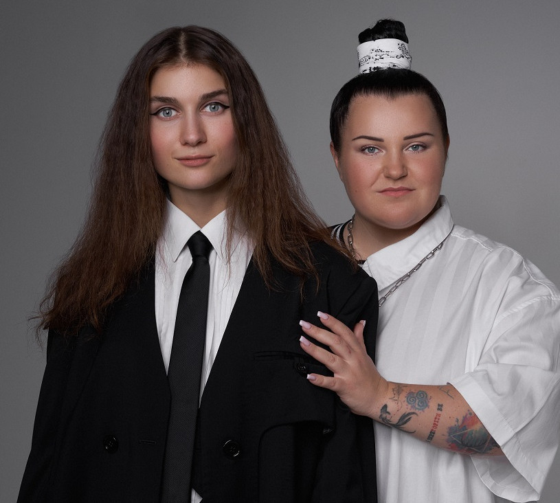 Пісню Jerry Heil та alyona alyona для Євробачення розкритикували за згадку матері Терези: що відповіли співачки