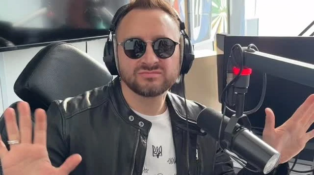 Собчук замилував сонячним селфі зі своєю 23-річною дочкою
