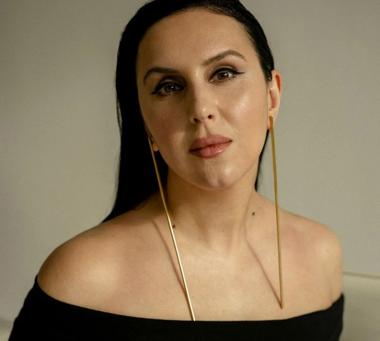 Спільні сніданки і рішення: Джамала про секрет успіху свого шлюбу та виховання трьох синів