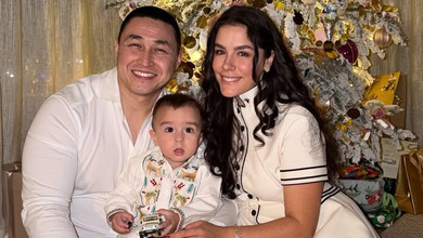 Тримати одне одного: Онуфрійчук у молочній сукні показалася з чоловіком та сином у новорічну ніч