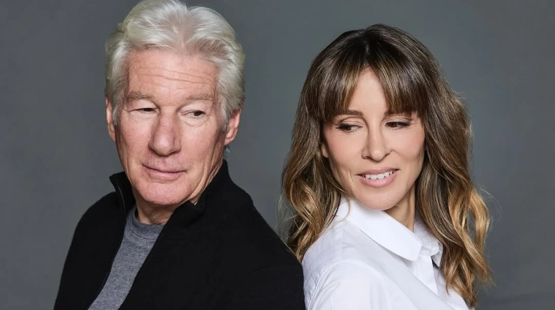 Річард Гір показався на милих фото з дружиною і синами