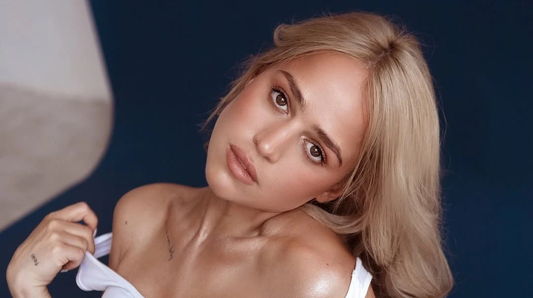 Бєлєнь, яка перебуває на 8-му місяці вагітності, потрапила до лікарні: що сталося