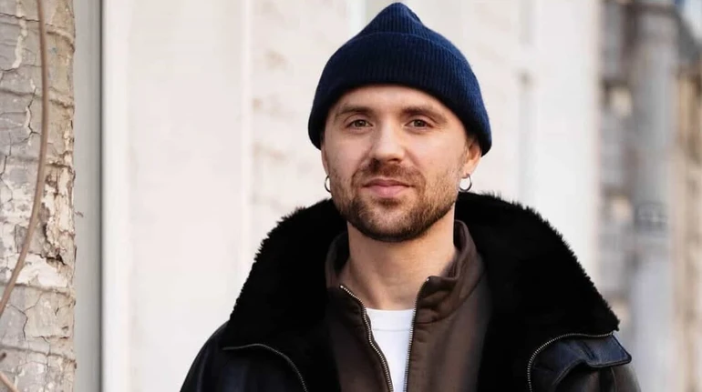 Кацурін із Дорофєєвою та дітьми навідав свою бабусю у лікарні та поділився сімейними митями