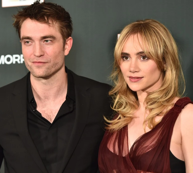 Наречена Паттінсона підтвердила народження первістка. Фото