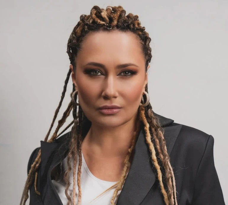 Так, ми прекрасні!: Мозгова про жінок після після 50, 60, 70 років та ставлення суспільства