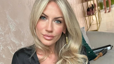 Золото Карпат: Нікітюк у Буковелі ефектно виставила пружні сідниці в басейні