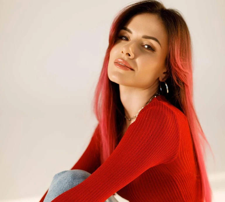 У мене відновилася сексуальна енергія: MamaRika розказала, через що її ревнує чоловік