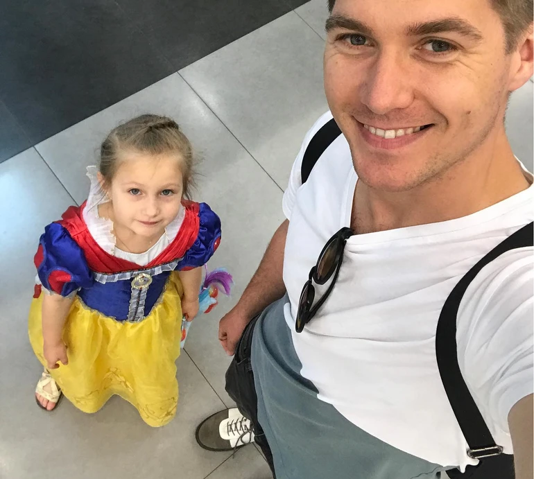 Емілічка, Емма, Еммуся: Остапчук милим фото привітав доньку з 11-річчям