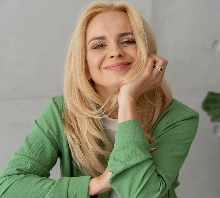 Світлий процес: Ребрик висловилася щодо годування грудьми в громадському місці