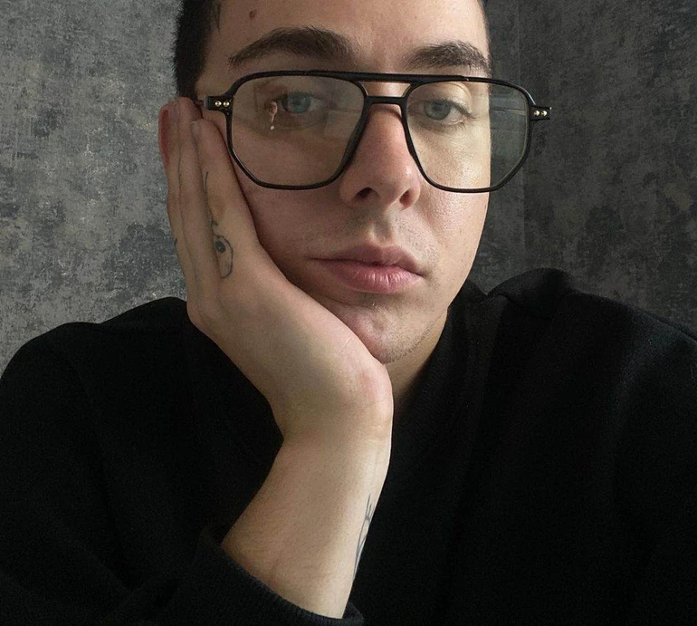 У мене були запої: 26-річний Melovin пояснив, чому вирішив кинути пити