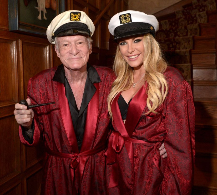 Найхимерніші 5 секунд у моєму житті: вдова засновника Playboy Гефнера докладно описала їхній перший секс