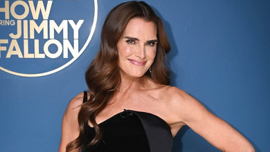 Він терпить мене так довго: Брук Шилдс привітала чоловіка з 61-річчям архівними фото