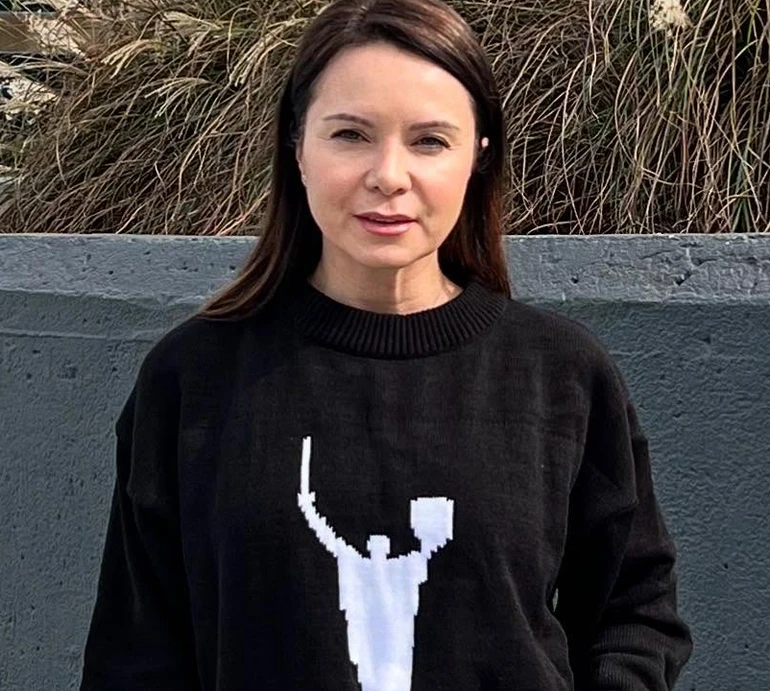 Подкопаєва з сином і меншою донькою на Великдень вигуляли вишиванки в Атланті. Фото