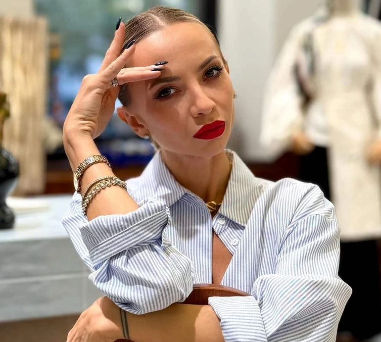 Це не про сукні чи підбори: Сопонару про жіночність, відчуття якої їй часом бракує