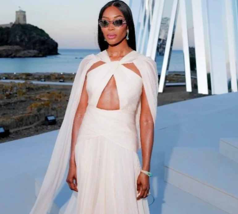 Кемпбелл і Хантінгтон-Вайтлі у білому та мерехтлива Амброзіо підкорили розкішшю на шоу Dolce&Gabbana