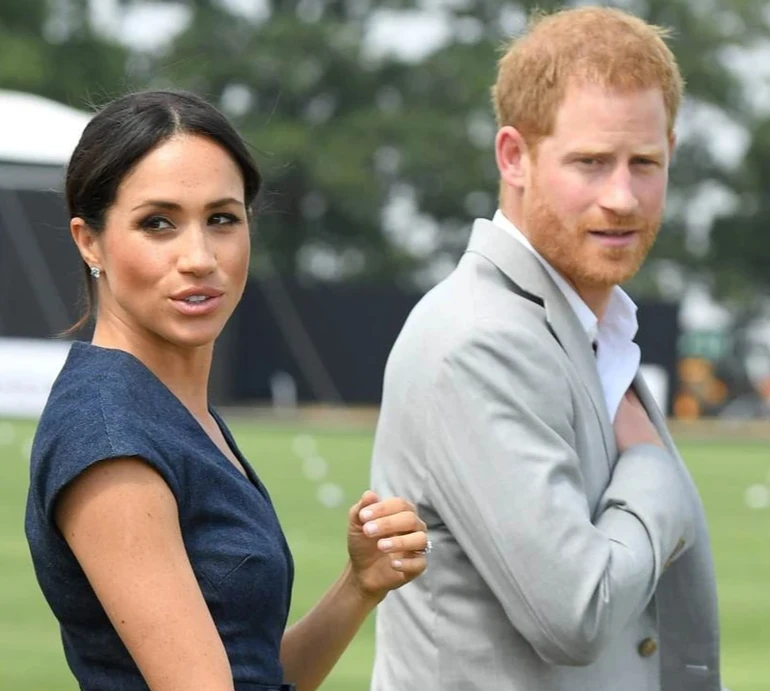 Не надто щасливий: експерт пояснив, якими останніми вчинками Меган Маркл невдоволений принц Гаррі