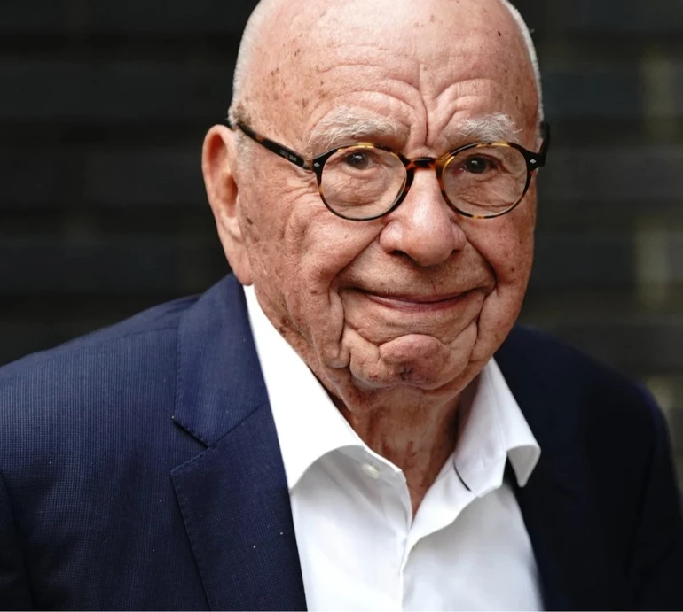 93-річний медіамагнат Мердок побрався з колишньою тещею Абрамовича