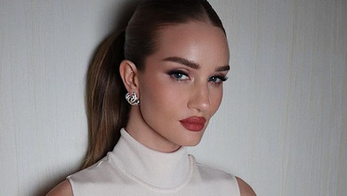 Закохані та щасливі: Хантінгтон-Вайтлі та Стейтем з посмішками до вух наробили милих селфі