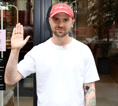 З броколіні та особливим соусом: Кацурін показав, як самостійно приготувати ідеальний стейк