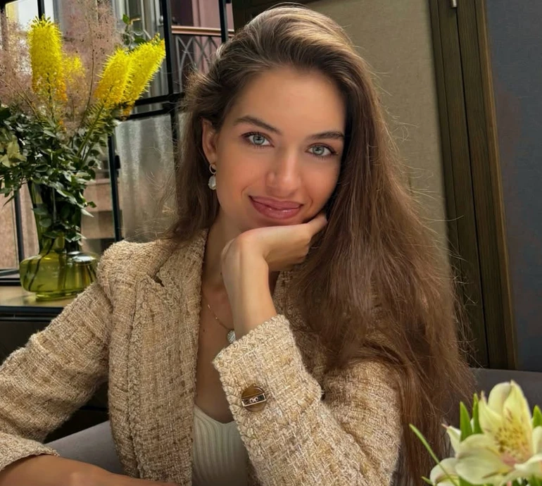 Кучеренко показалася без мейкапу та фільтрів і пояснила, нащо моделям фото натюрель