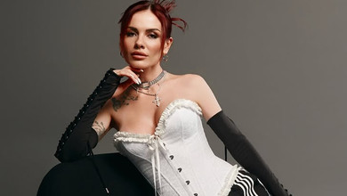 Я просто зламана: MamaRika в обіймах коханого пожалілася на важкий моральний та фізичний стан