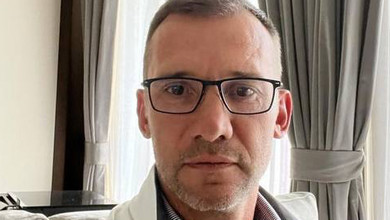 Дуже ціную час з родиною: Шевченко показався на рідкісному фото з мамою, дружиною і синами