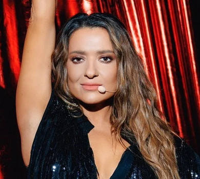 Відкрилося друге дихання: Могилевська на Танцях з зірками підкорила глядачів колесом, шпагатами та запальною румбою. Відео