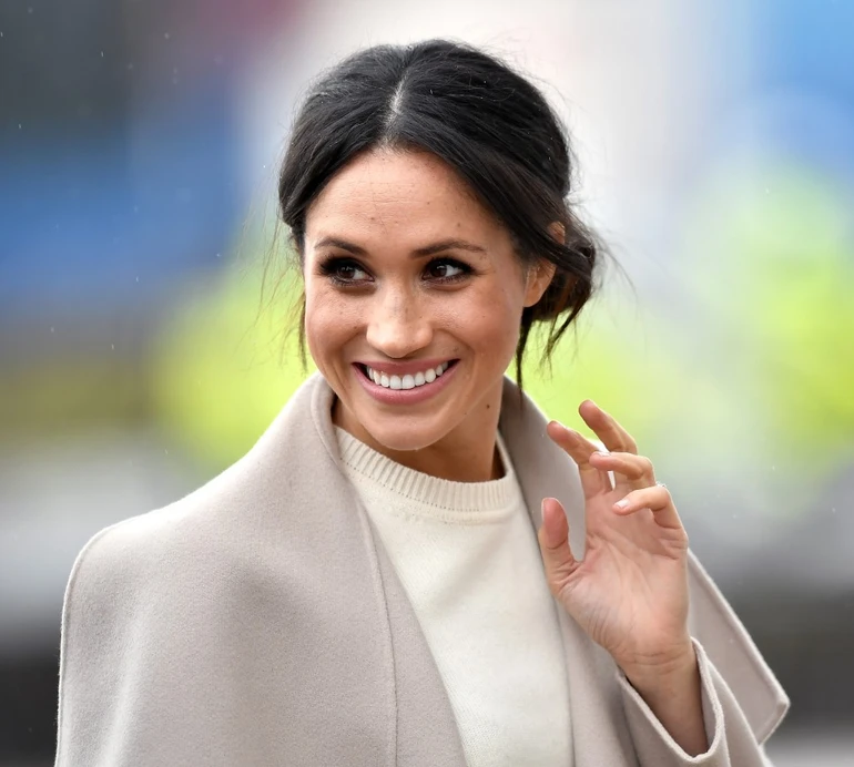 Гаррі не взяли? Меган Маркл із приятельками показалася на засніженій горі