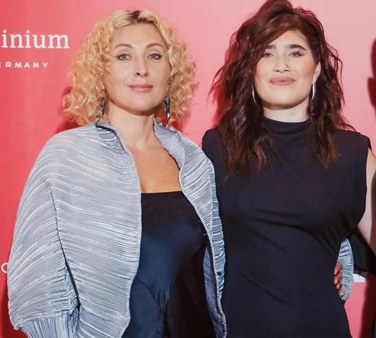 19-річна донька Тігіпка засвітилася з бойфрендом на закритті Одеського кінофесту. Фото