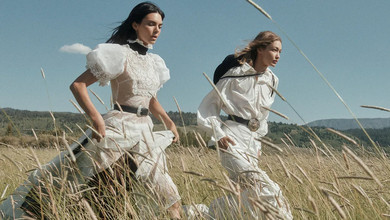 Мереживо, ковбойки, стрази і міні: Джіджі Хадід та Кендалл Дженнер в кантрі образах знялися на конях для Vogue. Фото