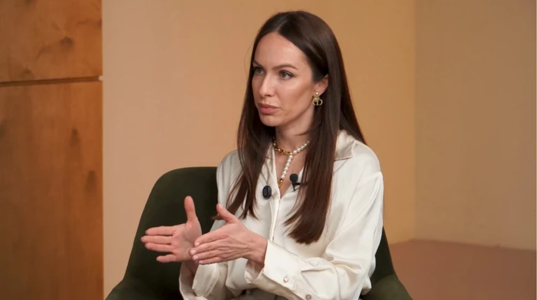 Горняк розповіла, скільки коштів вклала в спільний із Остапчуком дім, за що платила під час шлюбу і чому пропонувала зробити ЕКЗ