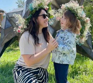 Парочка: Наталка Карпа замилувала обіймашками 4-річної доньки з 5-річним сином Тарабарової