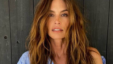 59-річна Кроуфорд у рожевому спортлуці показалася за ранковим пілатесом