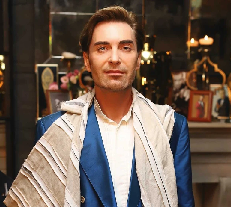 Просто йдеш за відчуттями: EL Кравчук про свою орієнтацію, свідоме одиноцтво та квардроберів