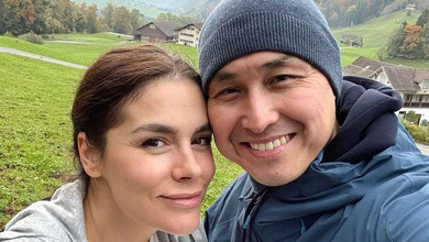 Зараз життя відчувається по-іншому: Онуфрійчук поділилася затишними осінніми кадрами з чоловіком і сином