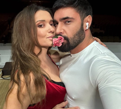 Чекає як мінімум 50 віджимань: Могилевська та Козловський прокоментували свій нашумілий цілунок на сцені