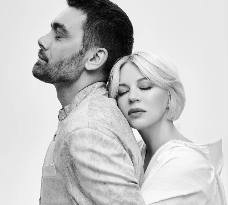 Відображають нас сьогодні: Onuka показала романтичні ФОТО з чоловіком та згадала про сімейну кризу