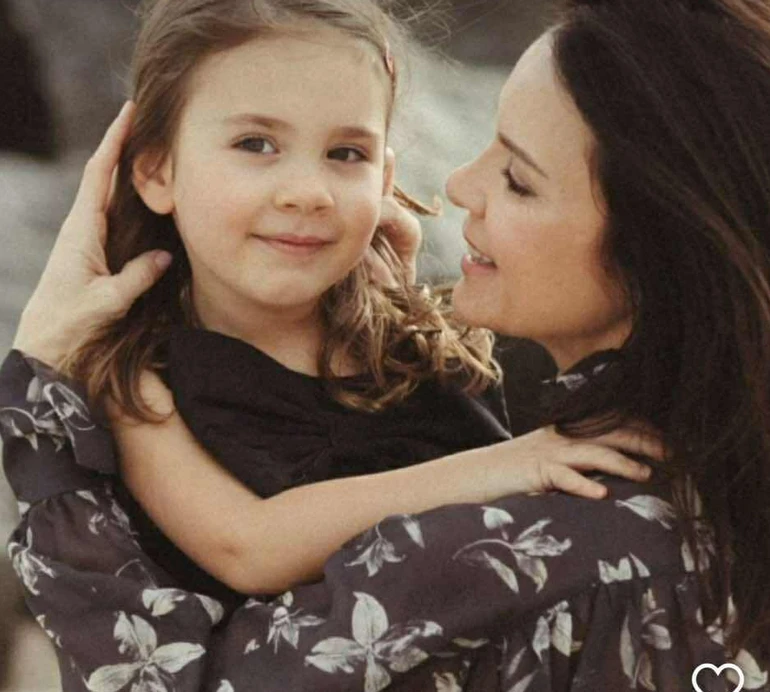 Одне з чудес світу: Подкопаєва привітала дочку з 6-річчям та показала теплі фото з нею і чоловіком
