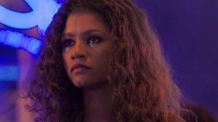 Містика, нелюдські умови праці і флірт Свіні з нареченим Зендеї: цікаве про серіал Ейфорія