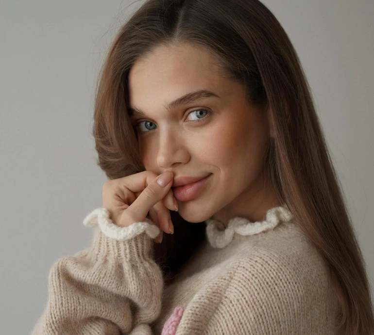 Снігова королева: Саша Бо з перлинами на очах показалася в незвичному образі