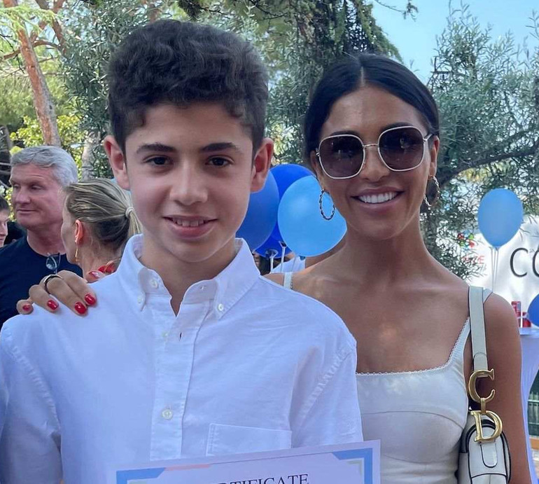 Син Дімопулос уперше за 2 роки приїхав до України та показався на кухні свого тата