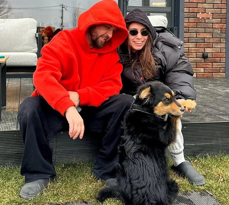 Танчинець показав знайомство 7-річного сина з новим членом родини. Фото