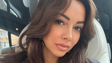 Кухар у яскравій сукні загубилася у Венеції. Відео