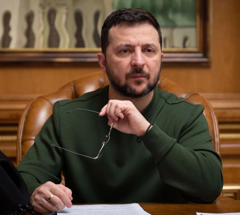 До інтерв'ю Зеленського Fox News несподівано долучилися коти. Фото