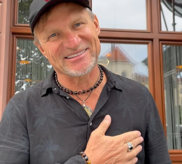 Прошу мене не провокувати: Скрипка обурився через питання про подружню зраду, зате розказав про навчання синів